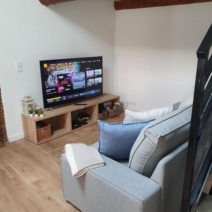 Appartamento Duplex Sous Les Toits Riez Esterno foto
